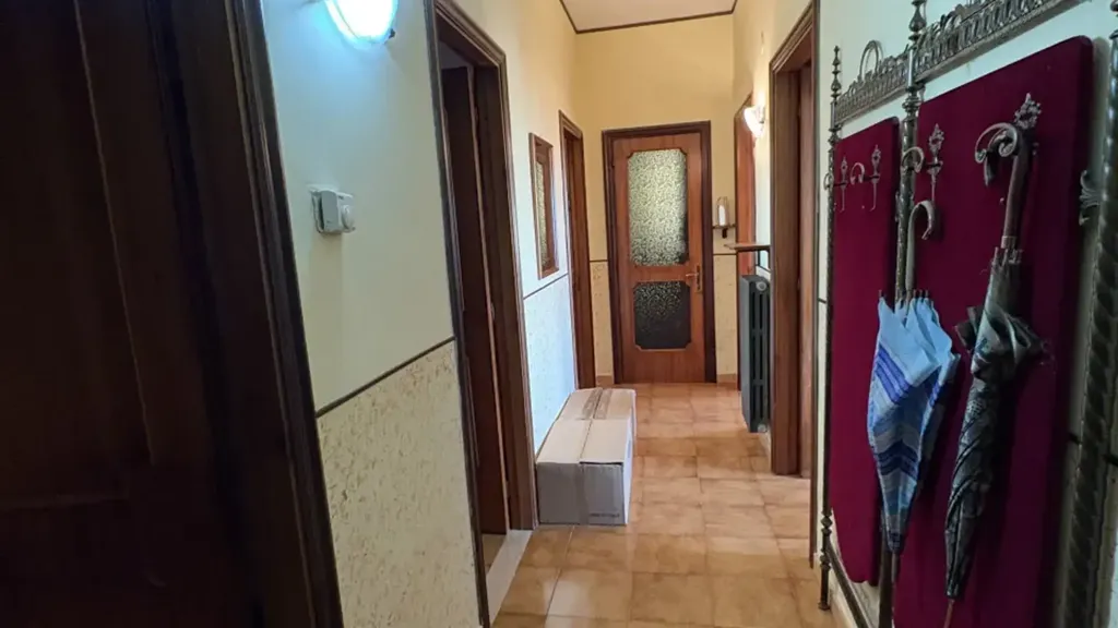 Hallway - Bright Trilocale with Sea View in Catanzaro