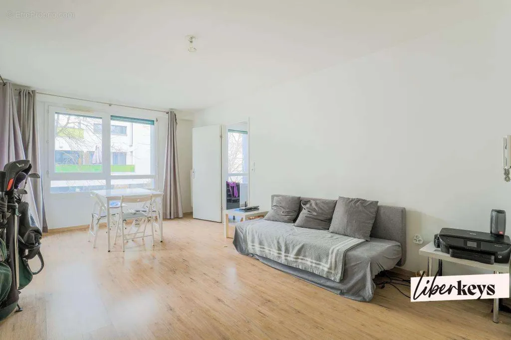 Séjour - Appartement T3 avec Terrasse à Lille Centre