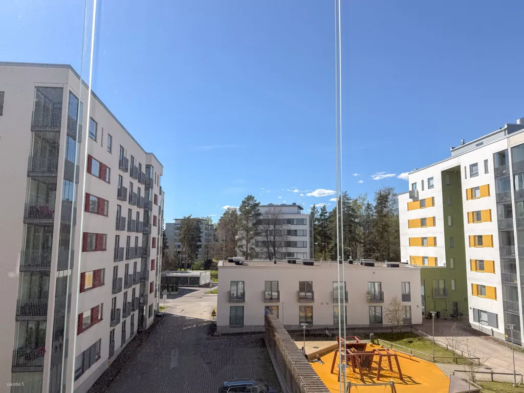 Balcon - Modern Flat with Balcony in Kaivoksela, Vantaa