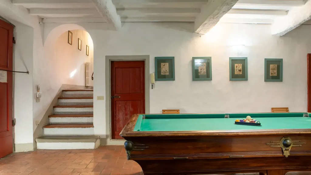Pièces - Villa with Pool and Tuscan Hills View in Rignano Sull'Arno