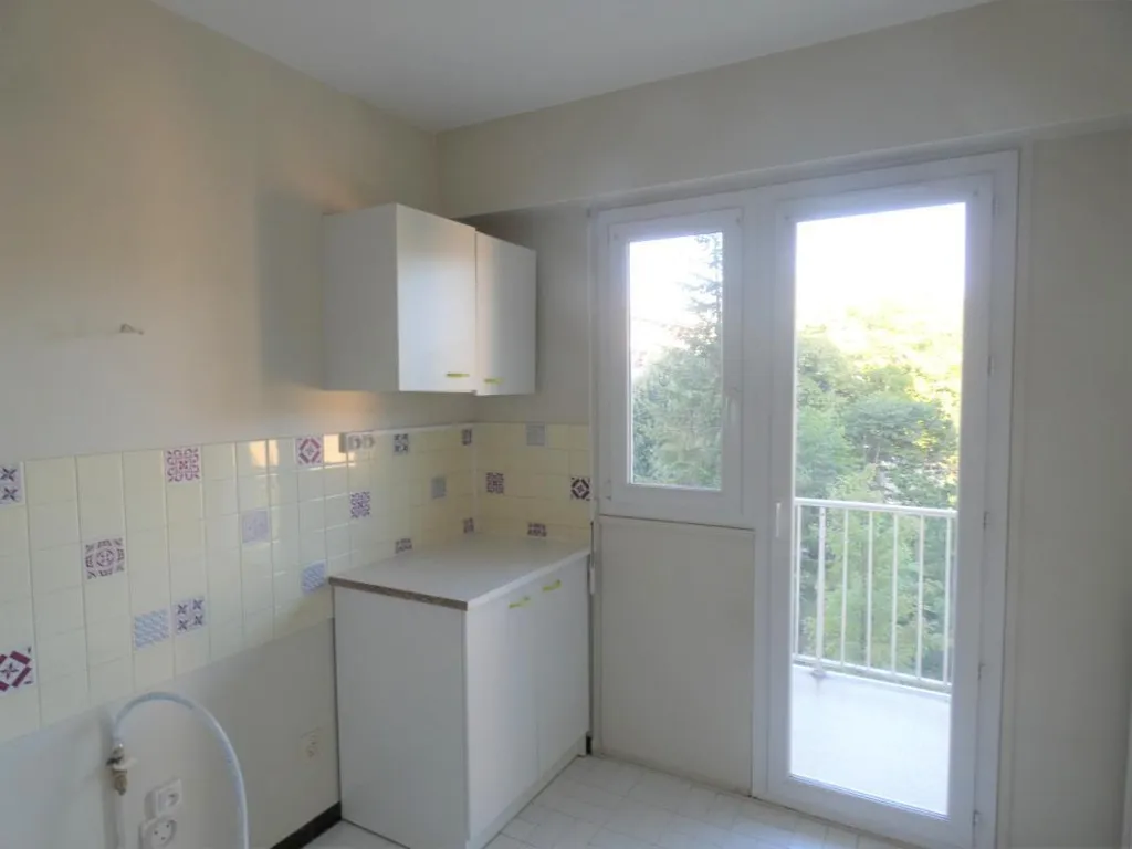 Cuisine - Appartement T2 avec Balcon à Mérande, Chambéry