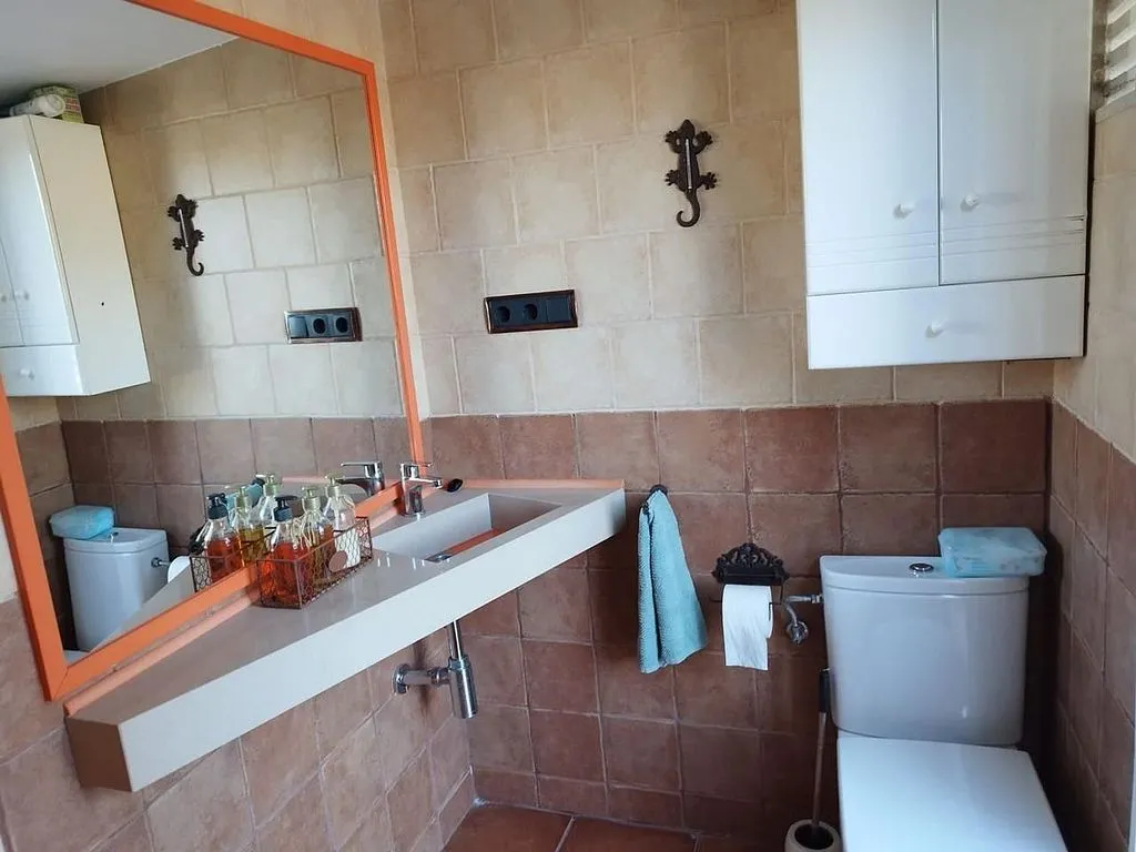 Salles de bain - Chalet with Pool and Terrace in El Catllar