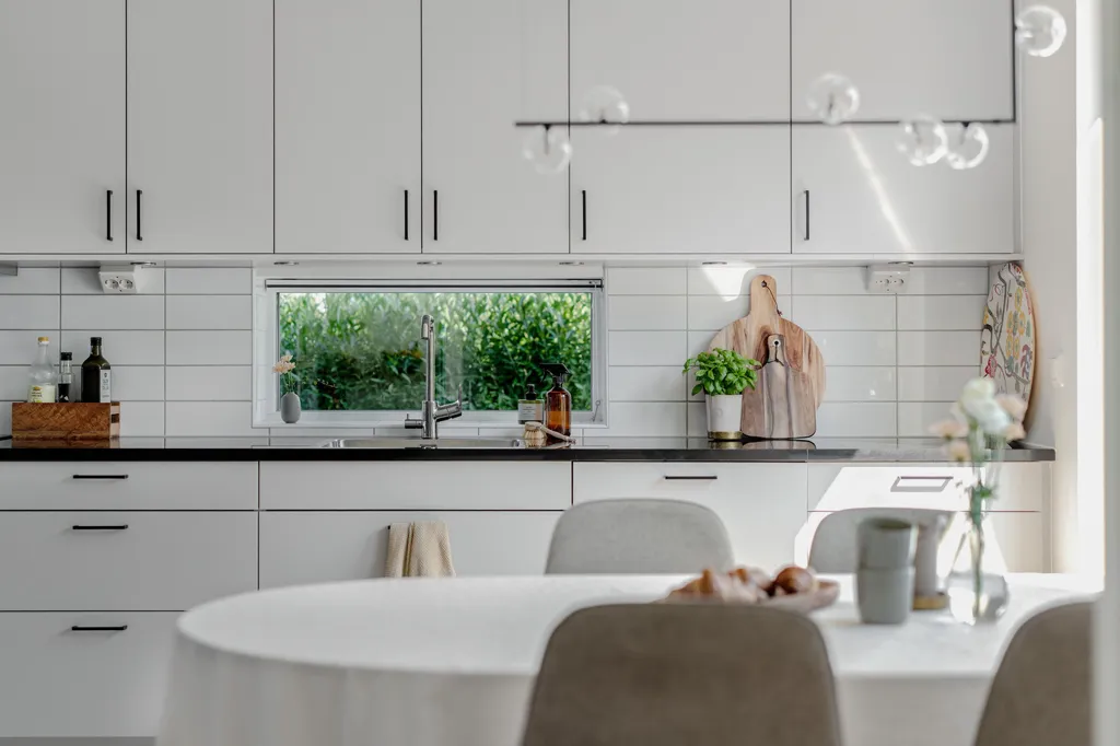 Kitchen - Modern Villa with Garden in Sunny Location