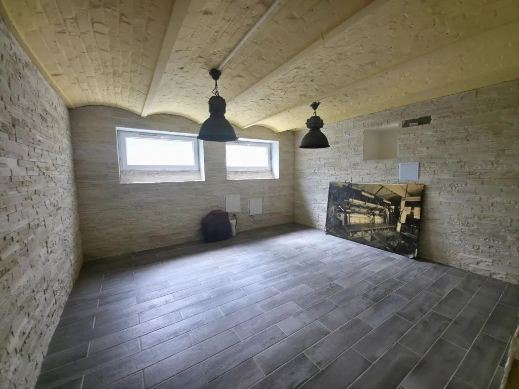 Villa Art déco avec Piscine à Caudry Centre