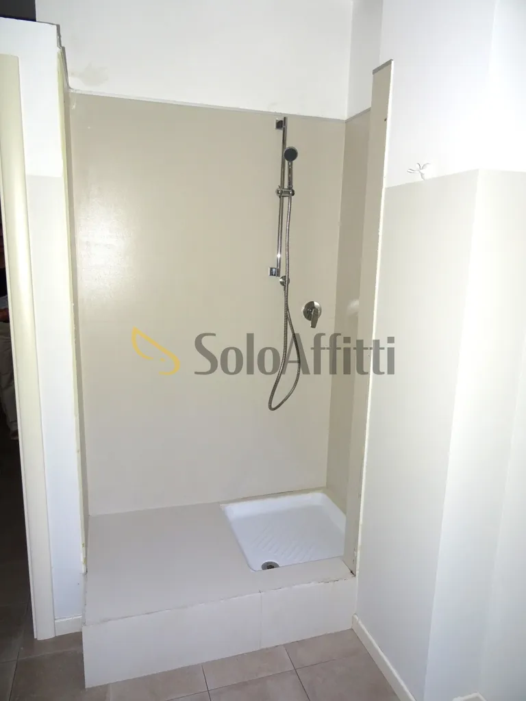 Salles de bain - Office with Reception and Storage in Senigallia