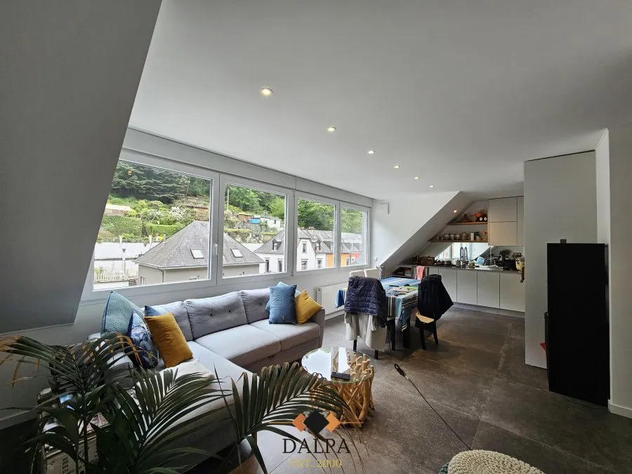 Soggiorno - Spacious Duplex with 3 Bathrooms in Luxembourg-Neudorf