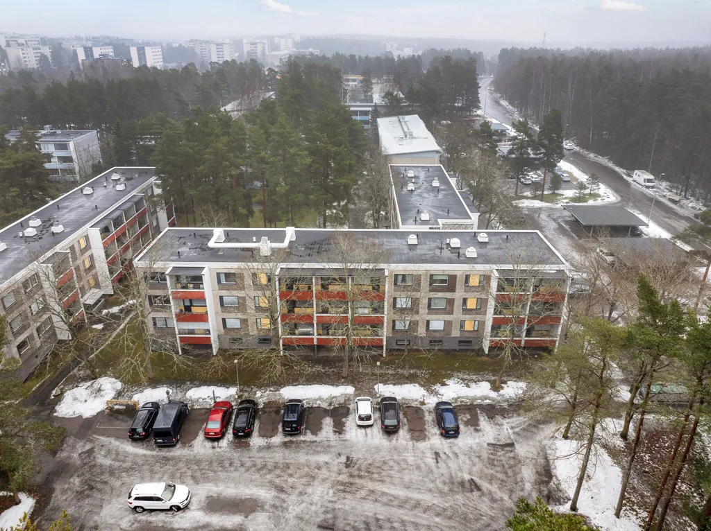 Aerial - Two-Bedroom Flat with Garden View in Runosmäki