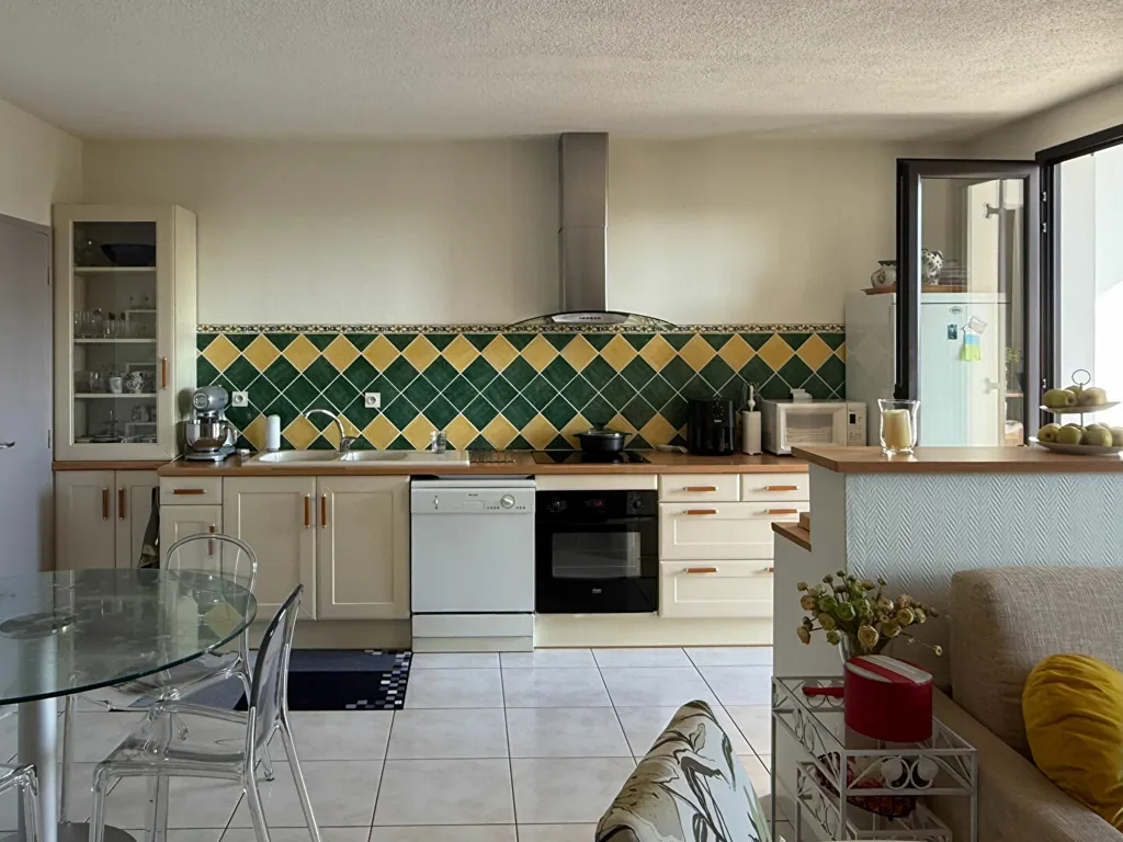Kitchen - Bright 3-Bed Apartment with Terraces in Soustons