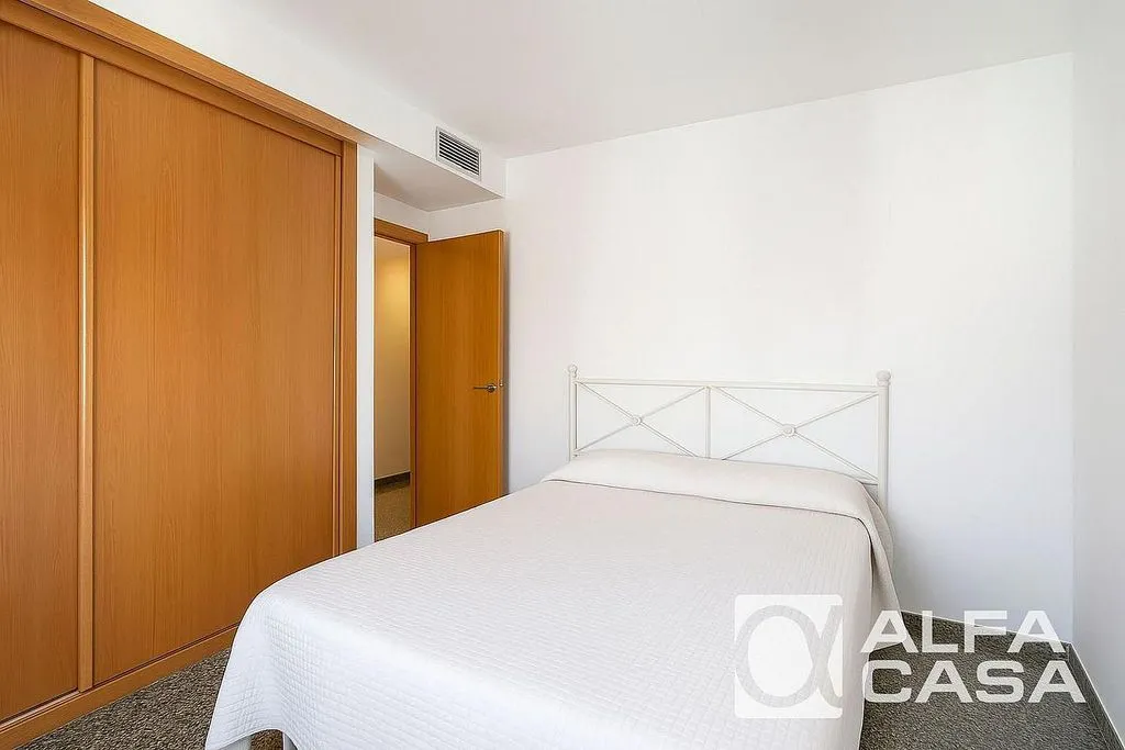 Chambres - Apartment with Pool near Fenals Beach