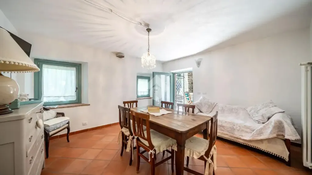 Salle à manger - Restored Rustico with Garden in Serramazzoni