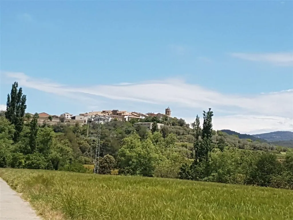 Noble Villa with Tower in Graus