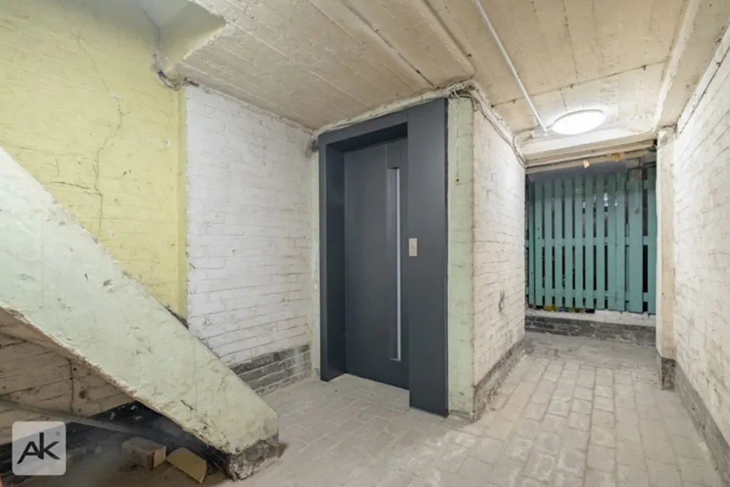 Esik - Apartment with Terrace in Liège