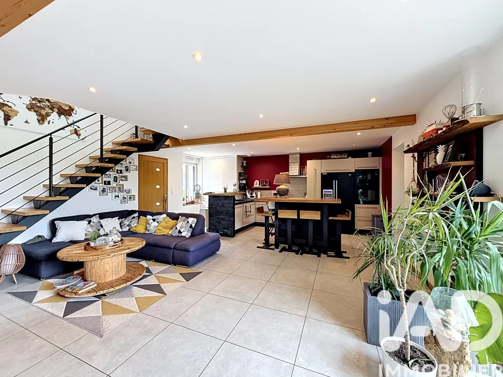 Elutuba - Renovated House with Terraced Garden in Bréval