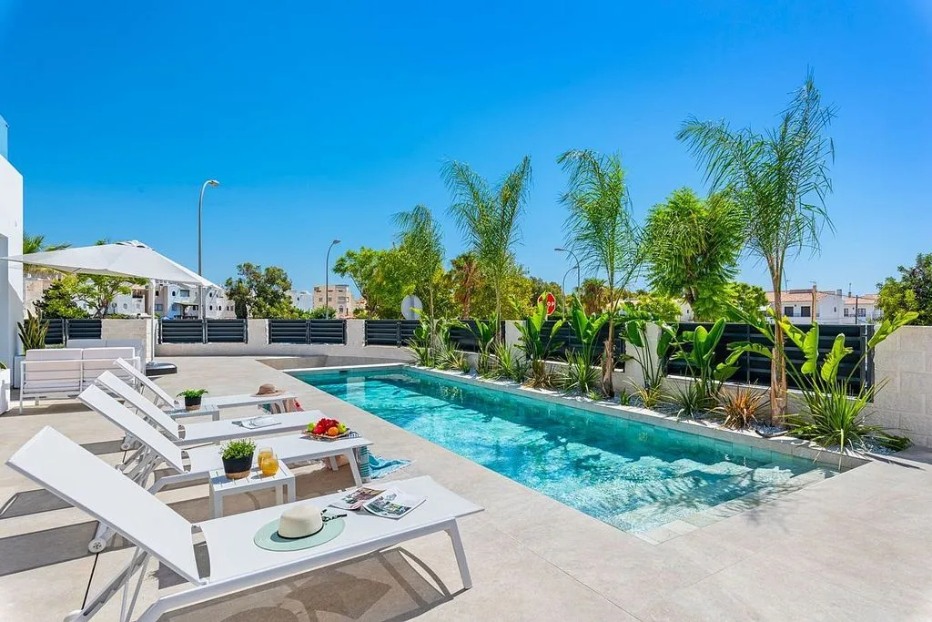 Piscine - New Villa with Pool in El Campello