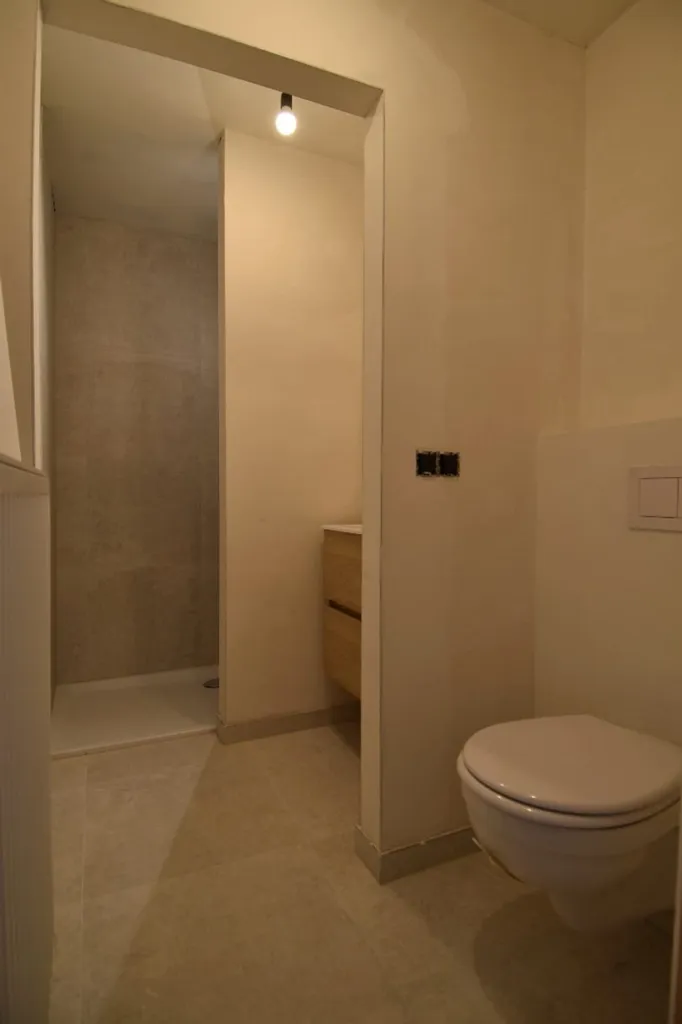 Salles de bain - Appartement Neuf avec Terrasse à Spiere-Helkijn