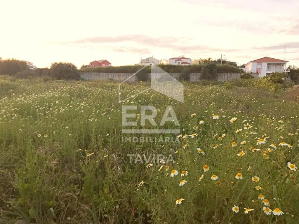 Jardin - Rustic Building Land in Tavira Centre