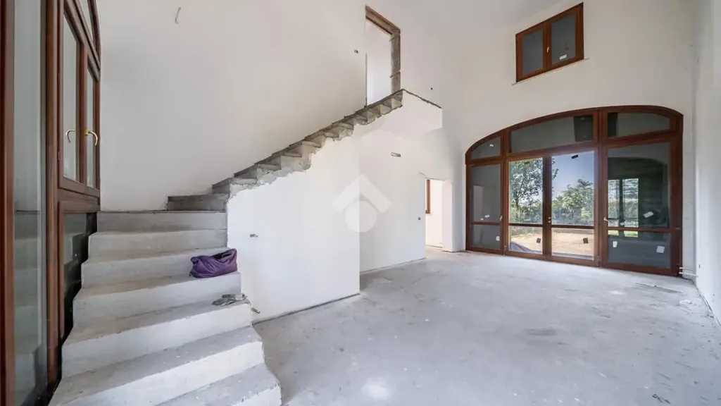 Pièces - Rustic Villa with Suggested Loft in Pieve Modolena