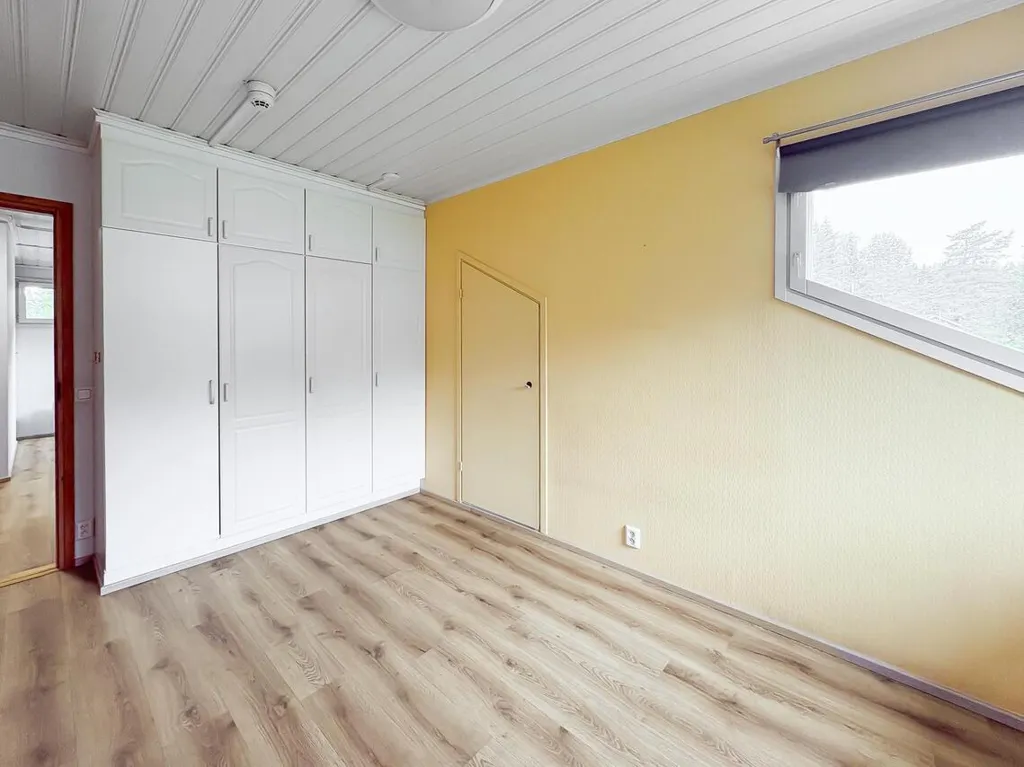 Pièces - Spacious Two-Storey House with Sauna in Vangasjärvi