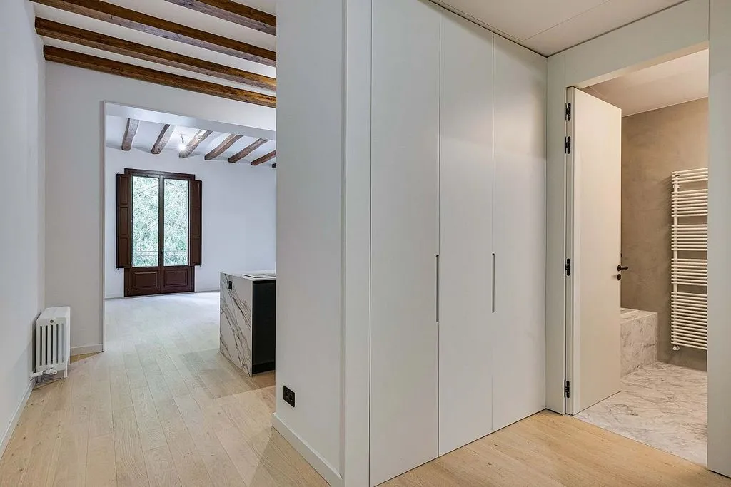 Entrée - Luxury Apartment with Balconies in Barcelona