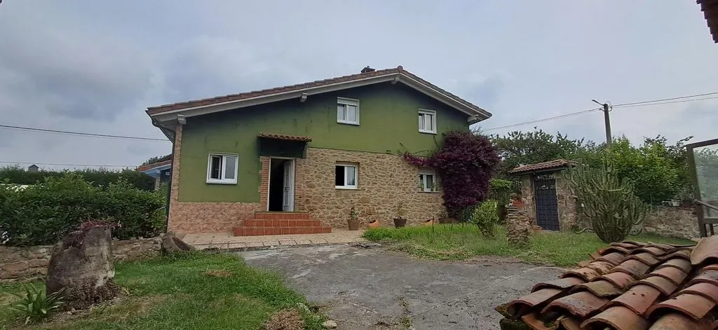 Välivaade - Luxury Detached House with Pool in Langreo
