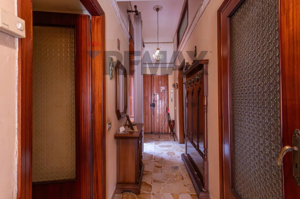 Esik - Apartment with Panoramic View in Caltagirone