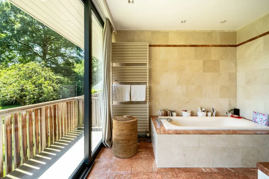 Bagni - Renovated Residence with Pool in Hoogvorst