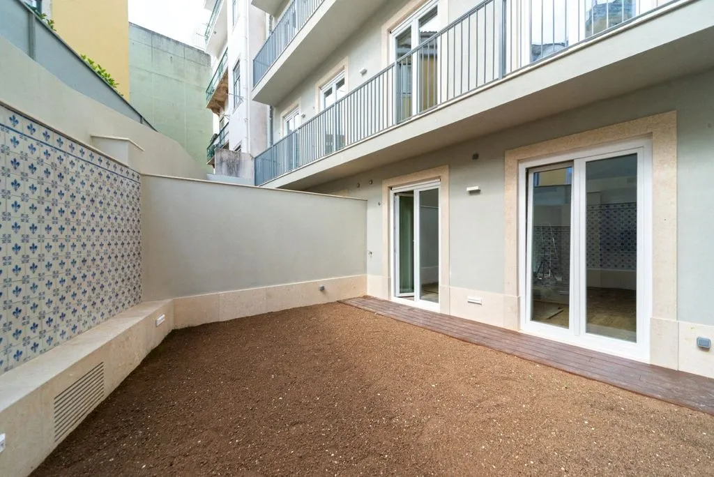 Jardin - 1 Bedroom Flat with Balcony in Lisbon