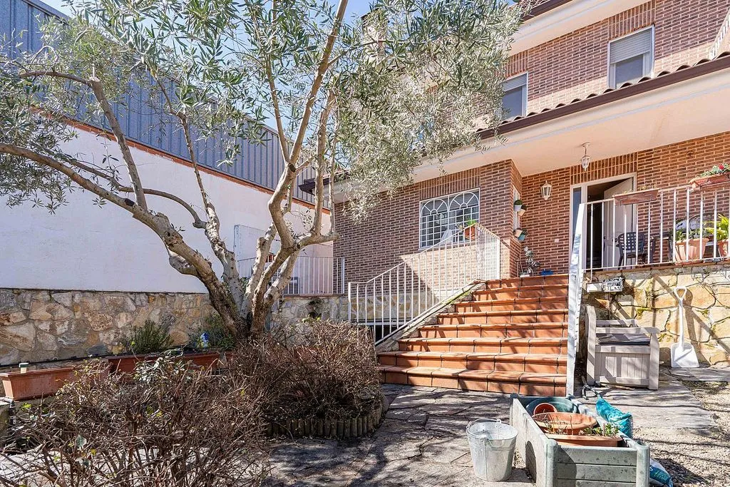 Terrazza - Detached Chalet with Garden in Valdebebas