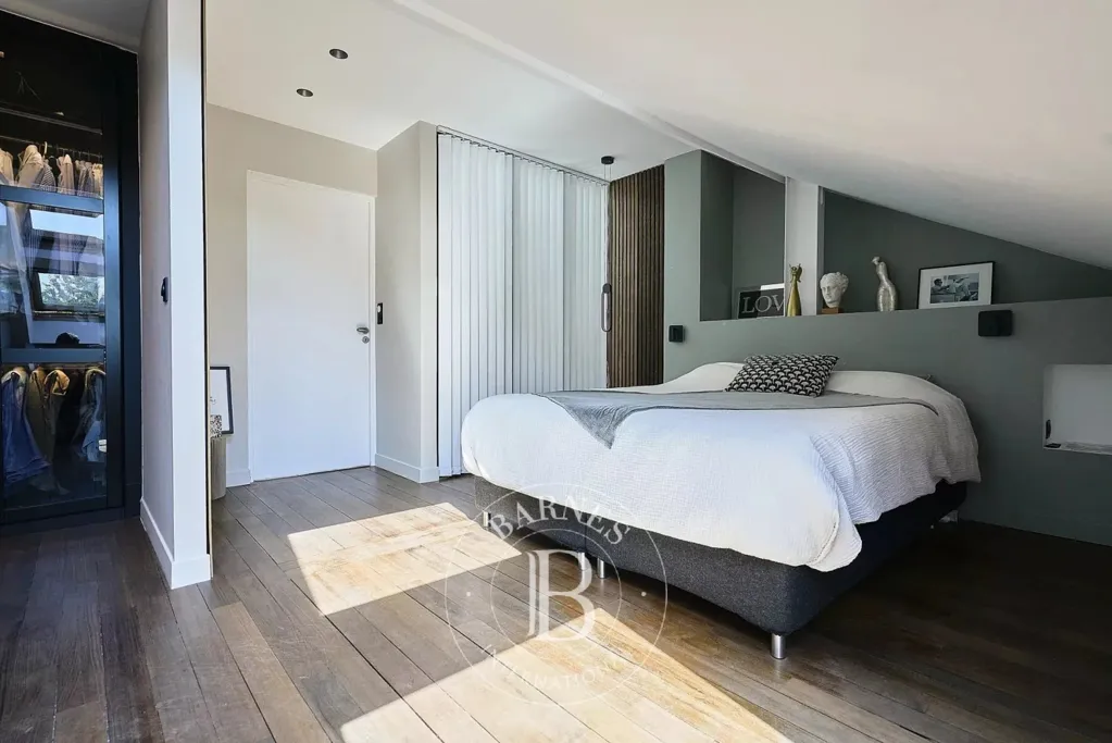 Chambres - Loft avec Terrasse et Jacuzzi à Lille Saint-Michel