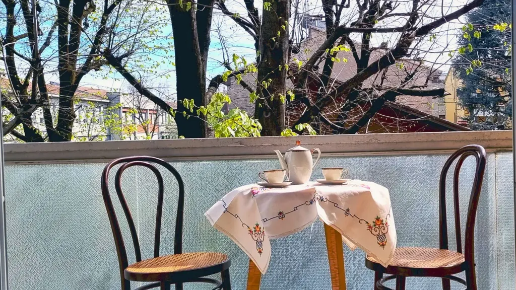 Balcon - Apartment with Balcony in Piacenza