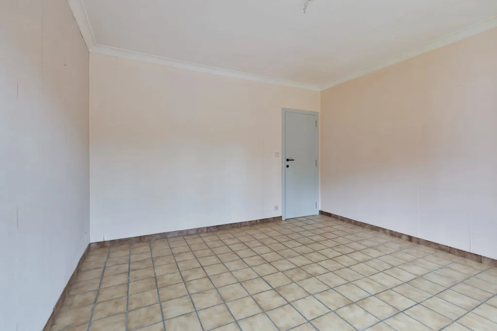 other_room