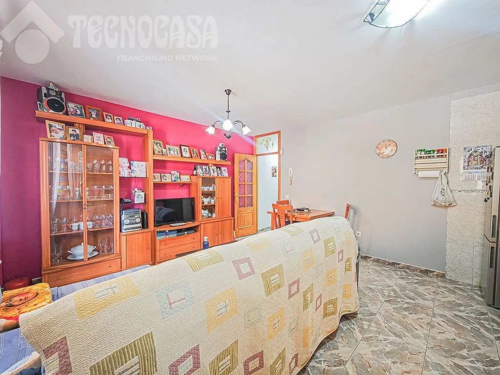 Elutuba - Apartment with Garage and Elevator in Buzanda