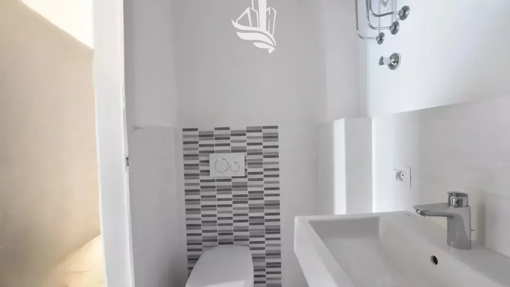 Vannitoad - Versatile Apartment with Balcony in Bolzano