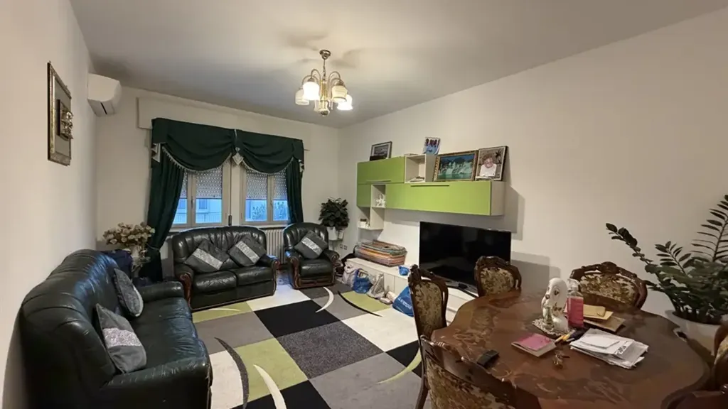 Séjour - Apartment with Garden Access in Ravenna