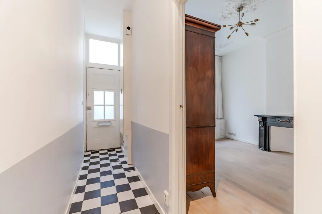 4-toaline korter asukohas Den Haag