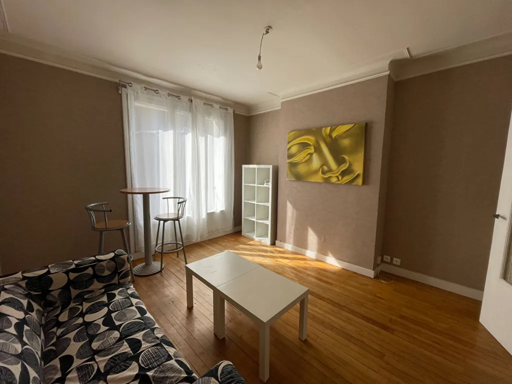 Living Room - 2-Bedroom Apartment with South-West View in Brest