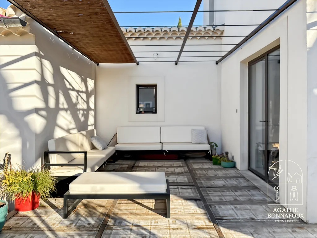 Terrasse - Mas Rénové avec Jardin à Châteaurenard