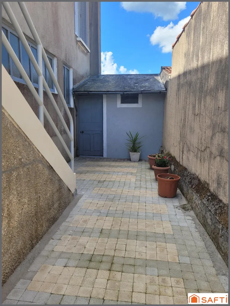 Aed - Charming 4-Piece House with Garden in Parthenay