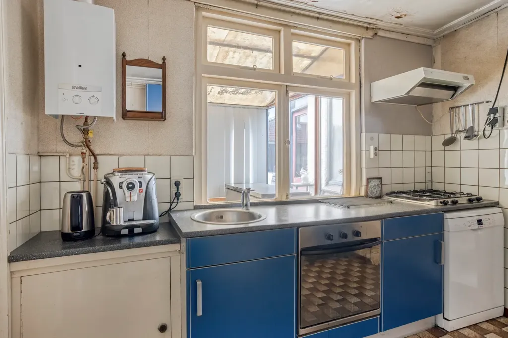 Cucina - Monumental House with Garden in Heerle