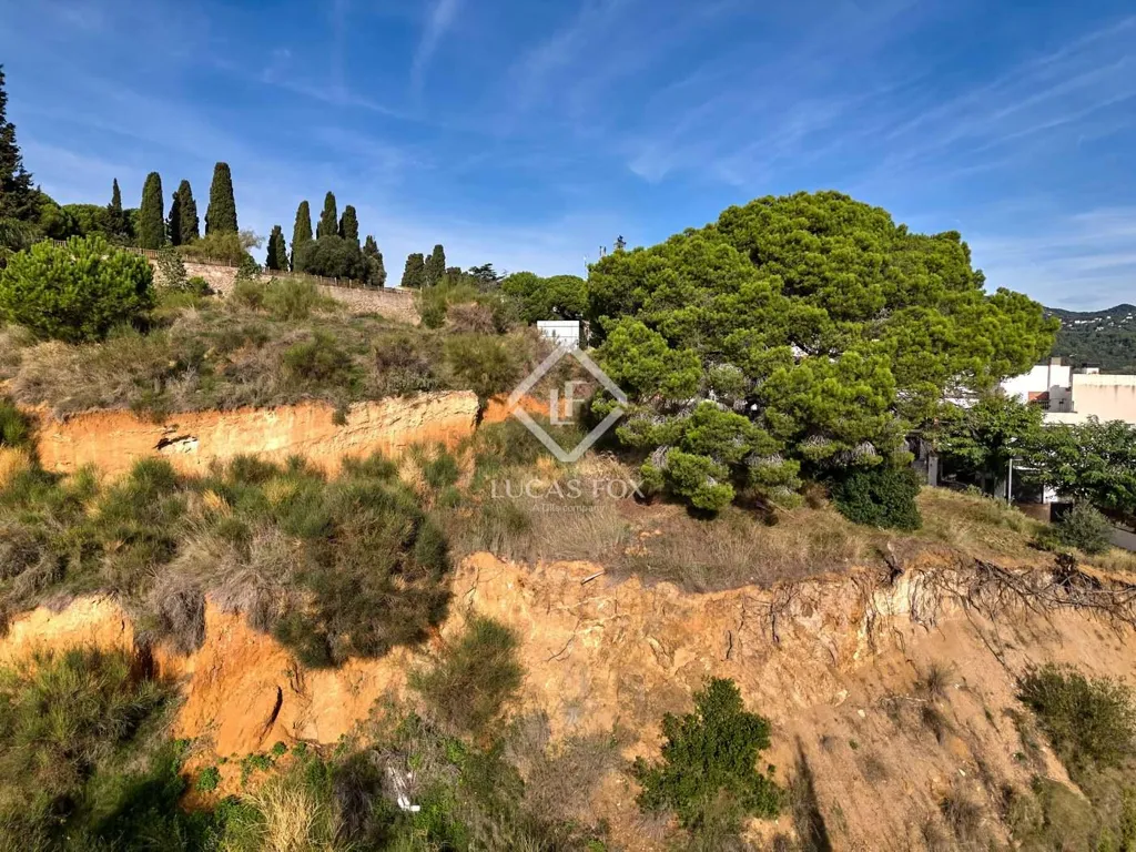 Giardino - Luxury Villa with Sea View in Caldes d'Estrac