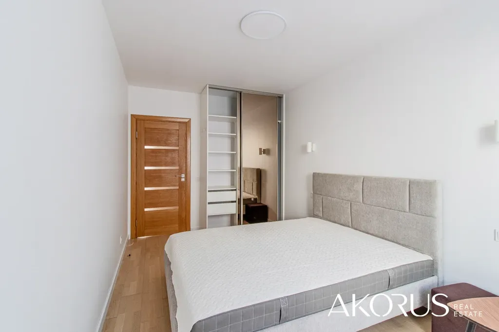 Chambres - Apartment with South-Facing Terrace in Žirmūnai