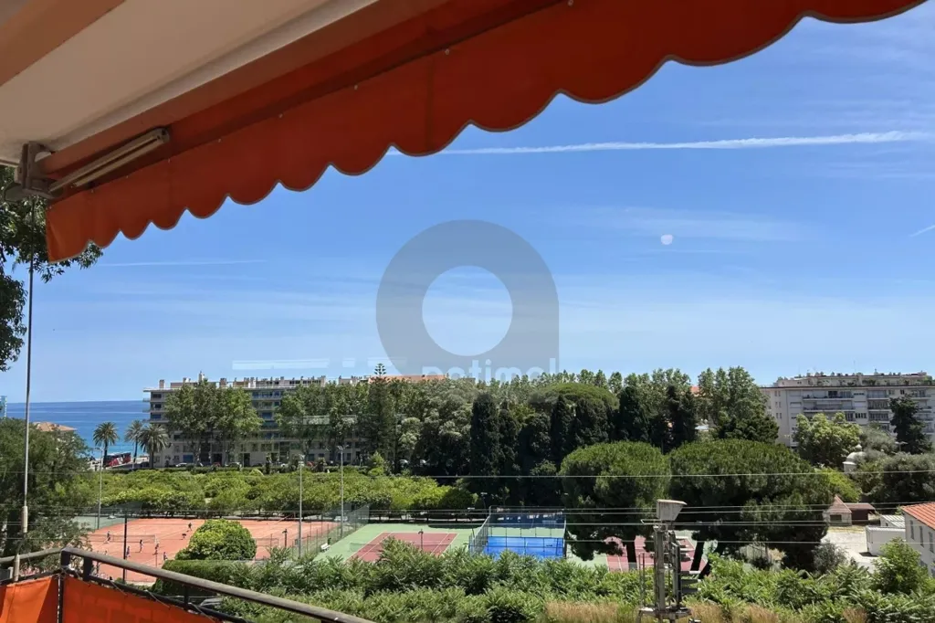 Rõdu - 2-Bedroom Apartment with Balcony in Menton