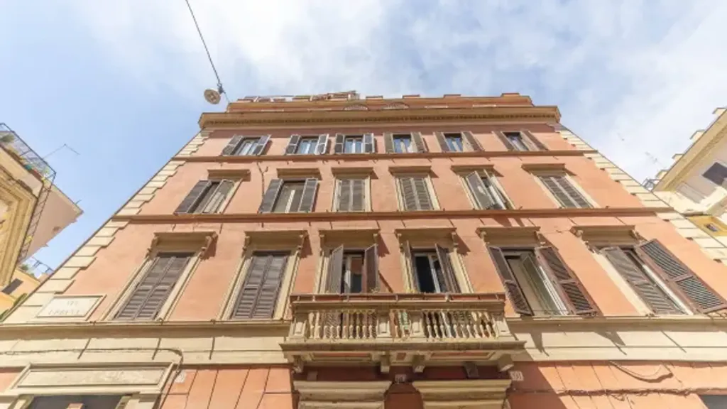 Välivaade - Apartment with Balcony in Rome's Historic Centre