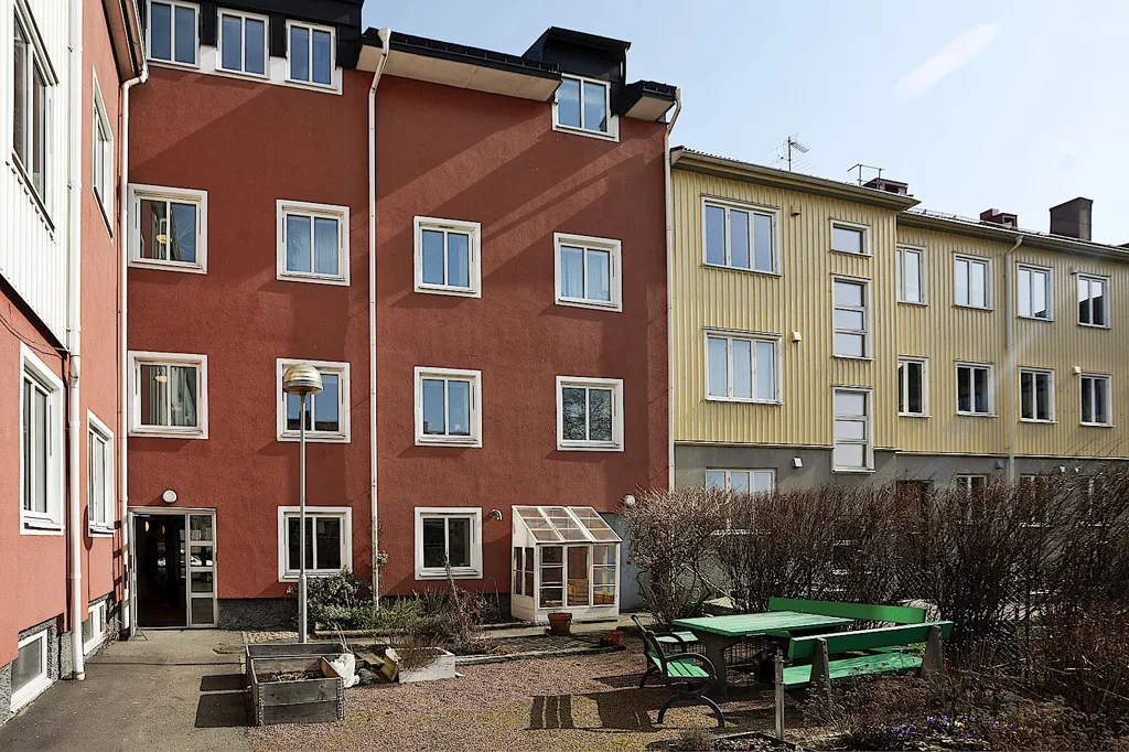 Giardino - Well-Planned Flat with Large Kitchen in Central Hisingen
