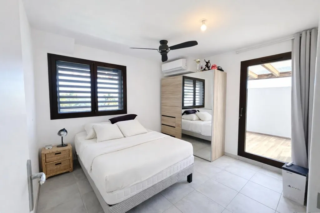 Chambres - Appartement T4 avec Vue Océan à Saint-Gilles-les-Bains
