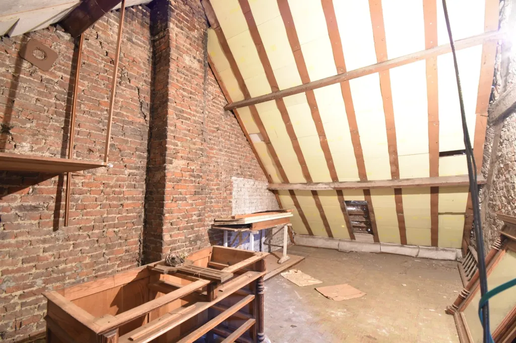Pièces - Maison à Rénover Centralement à Eine (Oudenaarde)
