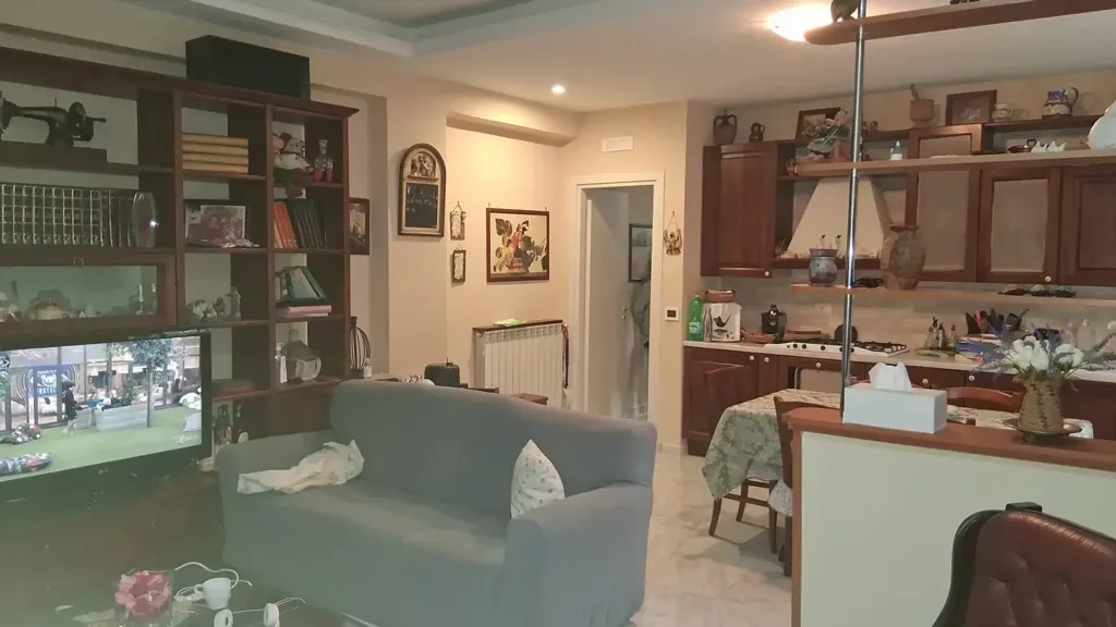 Living Room - Bright 2-Bedroom Apartment with Balcony in Quarto