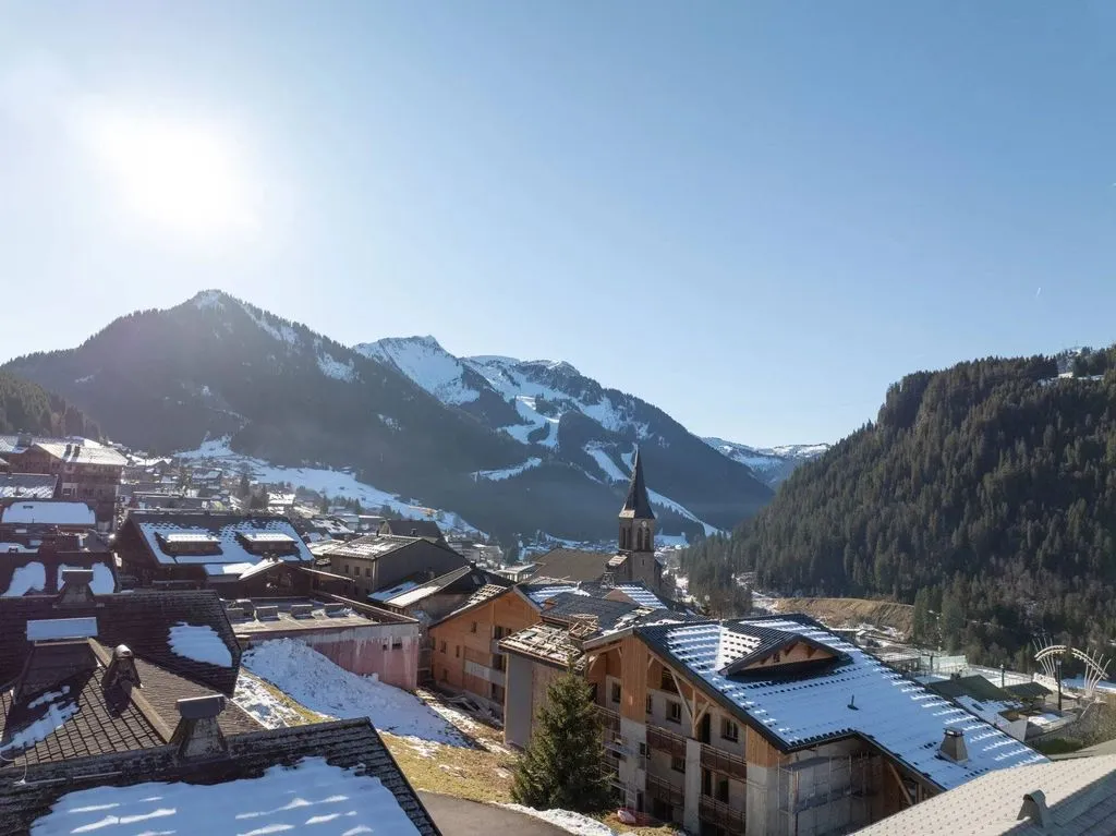 Balcon - Chalet Luxueux avec Vue Montagne à Châtel