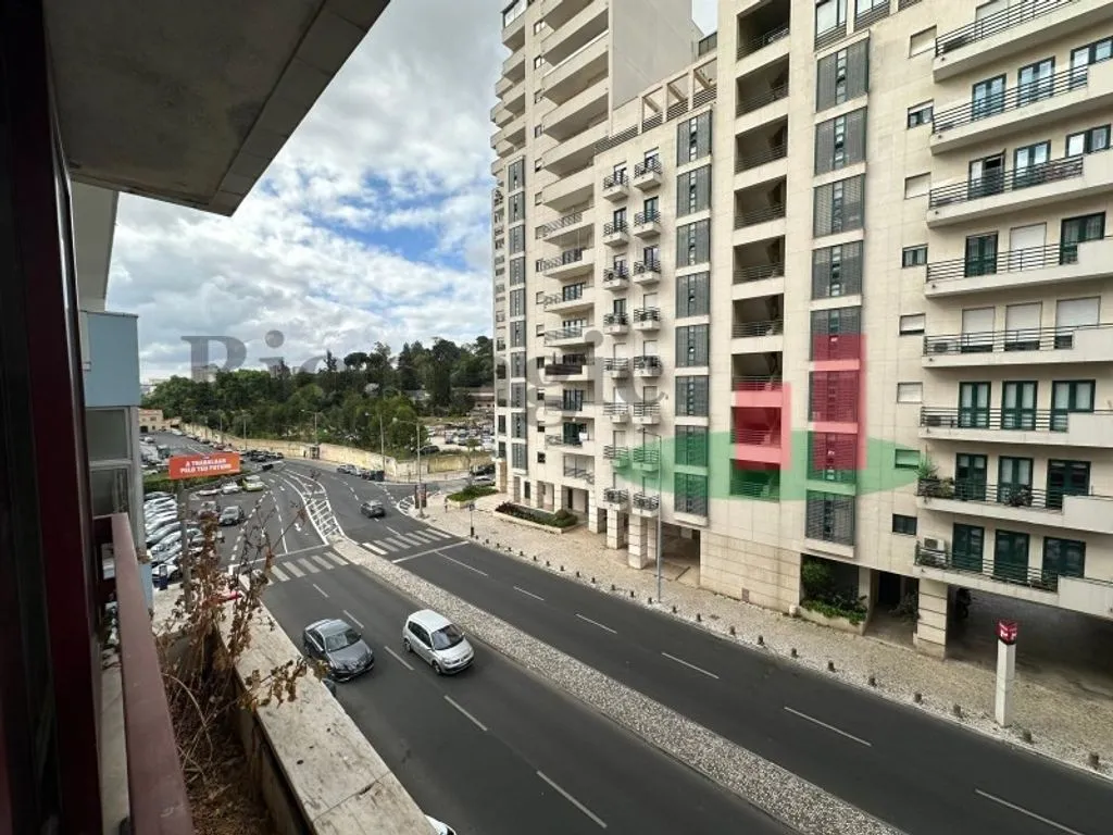 Balcone - Refurbished Flat with Balconies in Lisbon