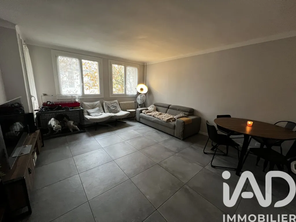 Séjour - Appartement avec Balcon à Montmorency